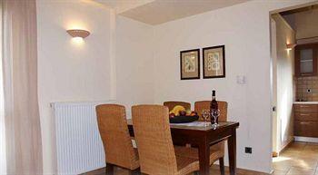 Harmony Apartahotel 4*