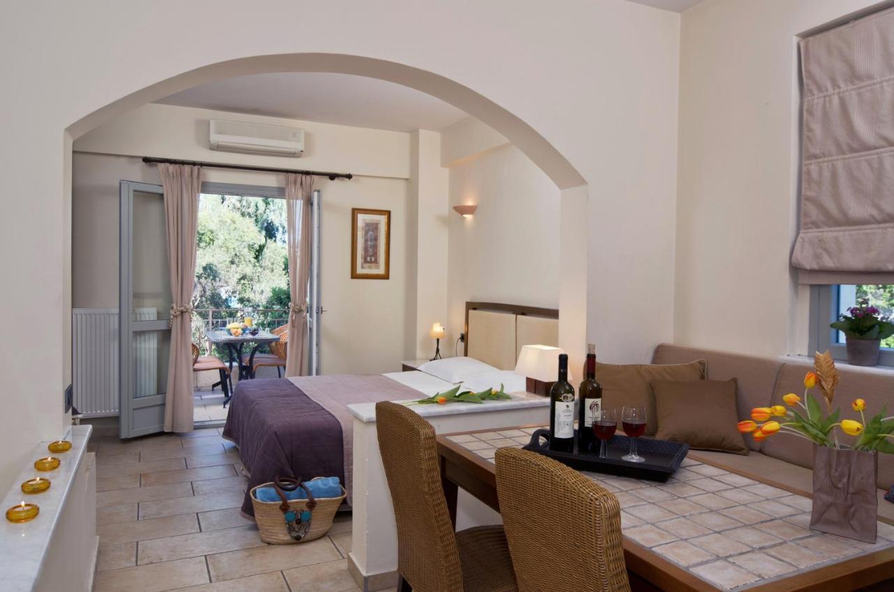 Apartahotel Harmony 4*